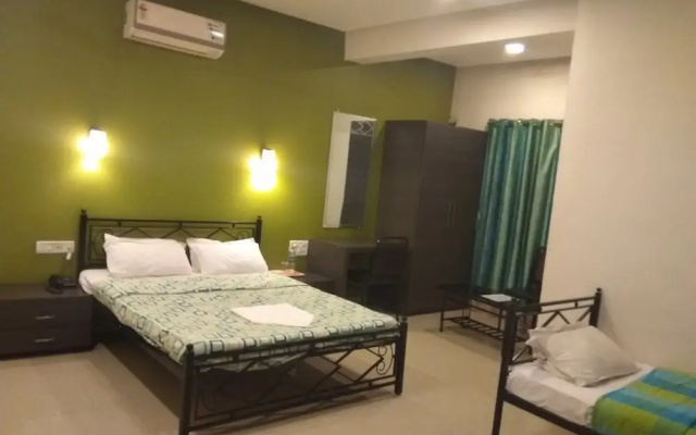 Hotel Orange Leaf