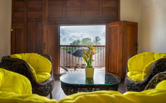 ETHES Coworking - Coliving & Lounge