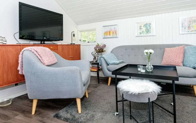 4 Person Holiday Home in Hovborg