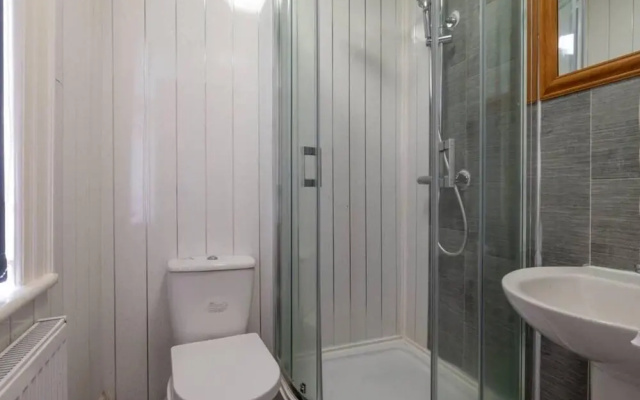 Inviting 1-bed Studio2 in Coventry