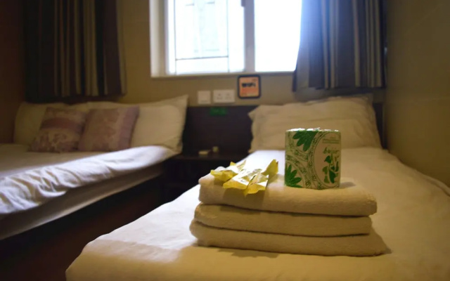Mong Kok E2 Boutique Hotel