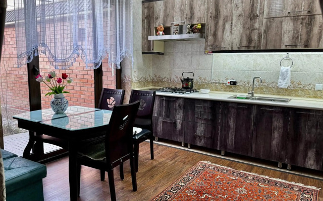 Duplex House in center, old city, Tashkent city, drujba narodov