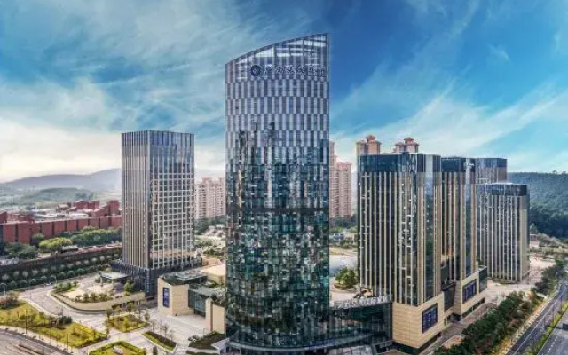 GuangYueZun Wuxiang Hotel (Sports Center Guangxi Planning Hall Subway Station)