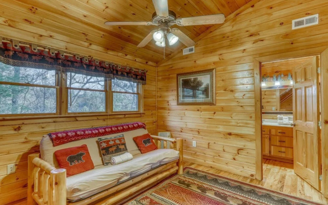 Paradise Lodge