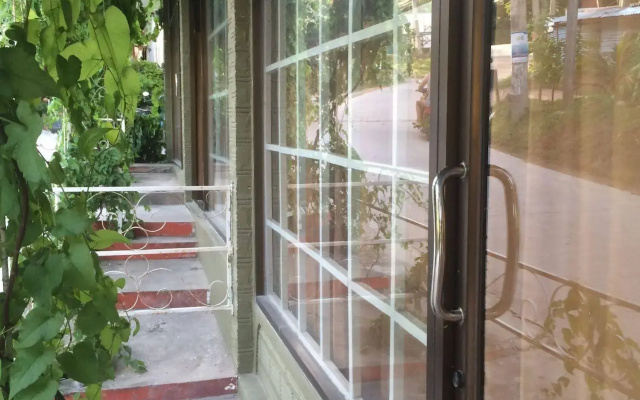 Supreeya Guesthouse - Hostel
