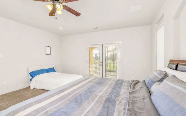 Green Hill Estate - Quiet Retreat