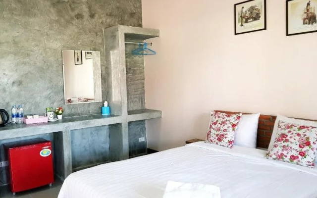Tawan Village Resort