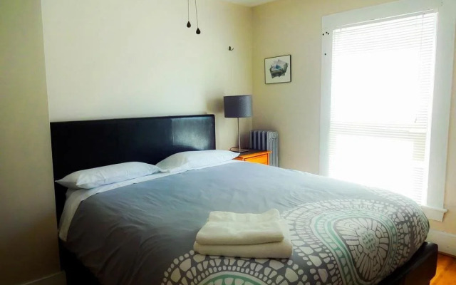 Amory Guest House