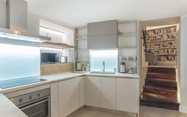 Rental in Rome Ciambella Atmosphere Apartment