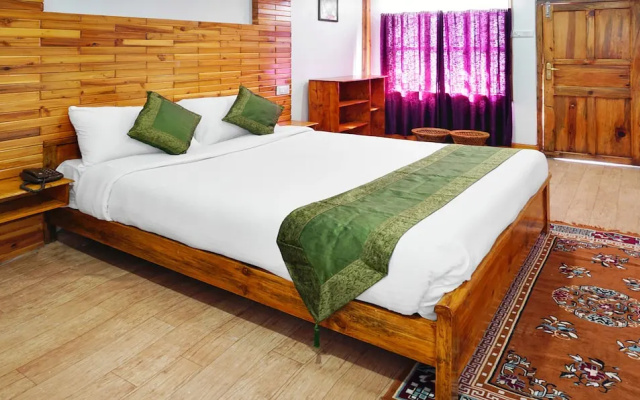 Treebo Omega Stay Inn