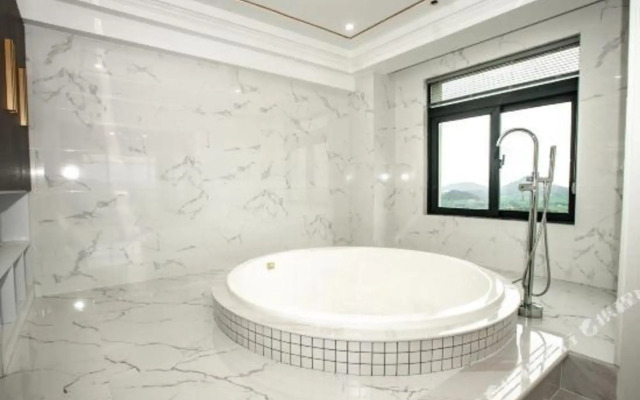 Mishang Apartment Hotel