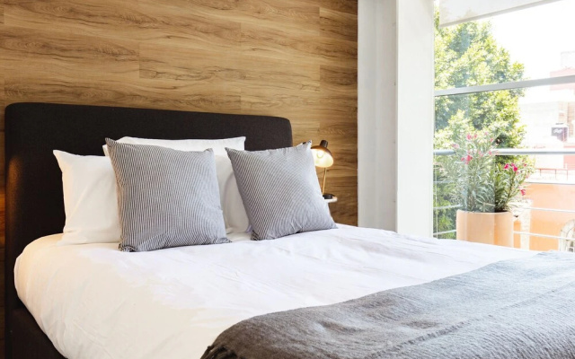Beautiful Studio W/balcony Near La Condesa
