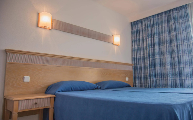 Hotel Club Cala Romaní