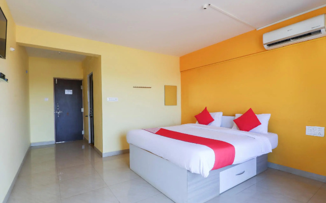 OYO Flagship 70371 Amrut Deluxe Lodge