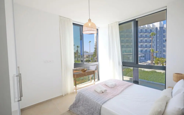 Protaras Aqua Pearl Villa Aq01