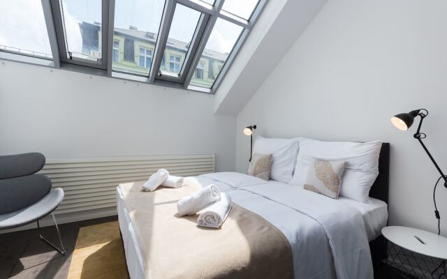 Апартаменты EMPIRENT Rose Apartments вид на фасад