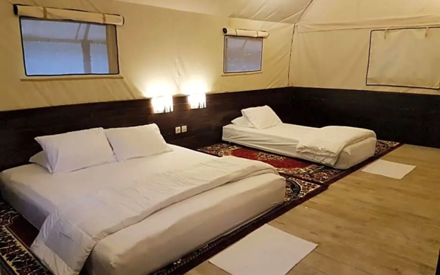 Lawu Forest Camp