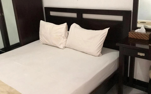 Dinnar Homestay Gayungan Syariah RedPartner