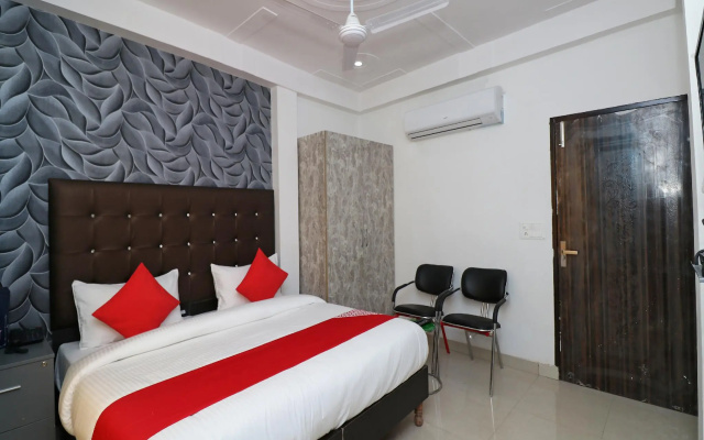 OYO 26119 Star Hotel
