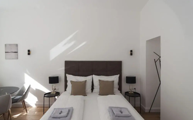 easy-flat Belvedere - Central Apartments with AC
