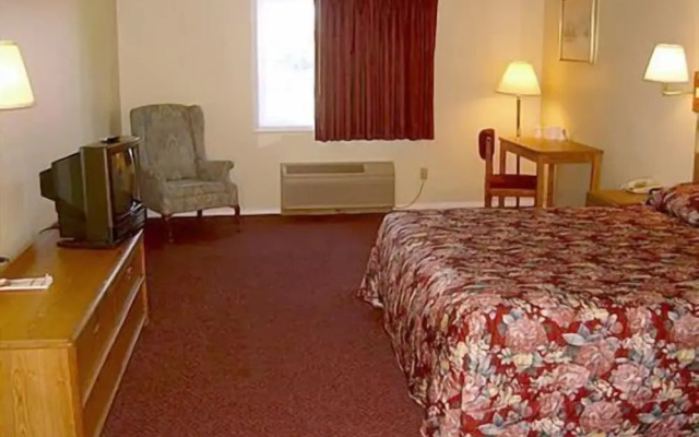 Travelers Inn