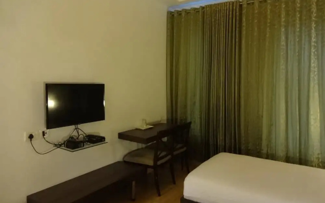 Ampa Skywalk Hotel