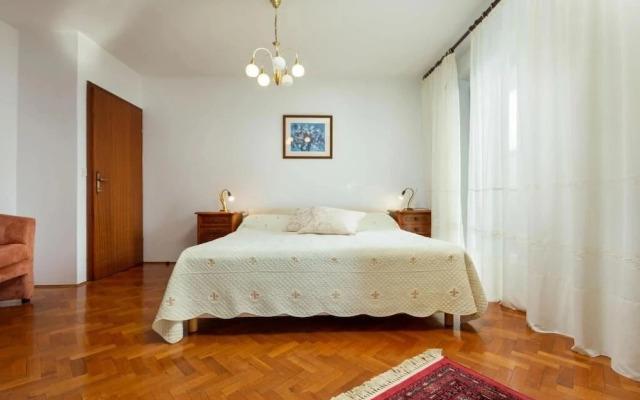Holiday House Suzana