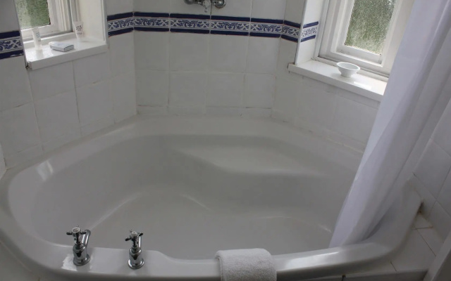 Best Western Studley Castle Hotel