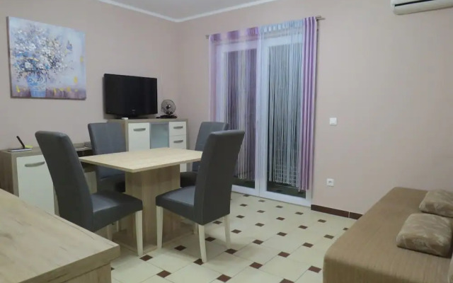 Apartment NEDELJKO