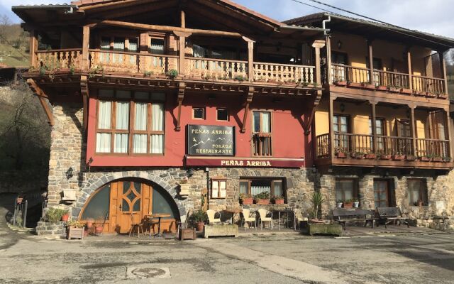Отель Posada Peñas Arriba Камалено вид на фасад