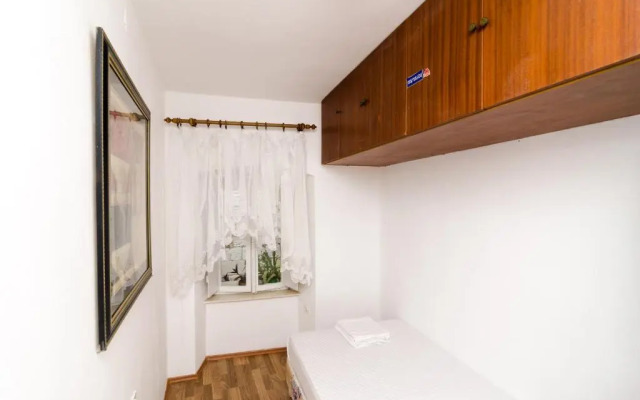 Apartment La Marina