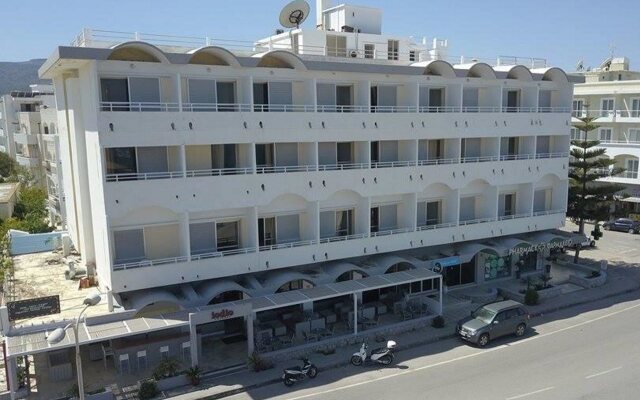 Отель Zephyros Hotel Греция, Кос - 1 отзыв об отеле, цены и фото номеров - забронировать отель Zephyros Hotel онлайн вид на фасад