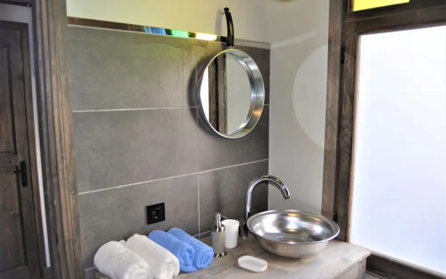 Rooftop Balat Rooms and Apartments Vodina