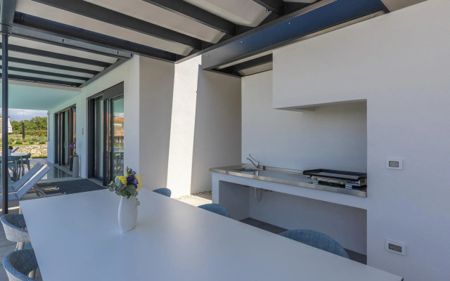 Noble 1 in Bale with 3 bedrooms and 3 bathrooms
