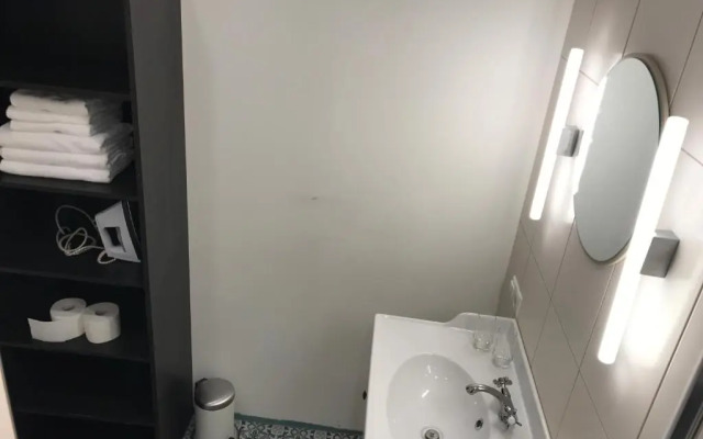Premarental Apartment 1
