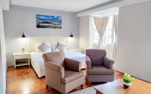 Star Regency by Plush