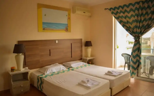 Tommy's Rooms