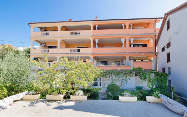 Apartments Mirjana B