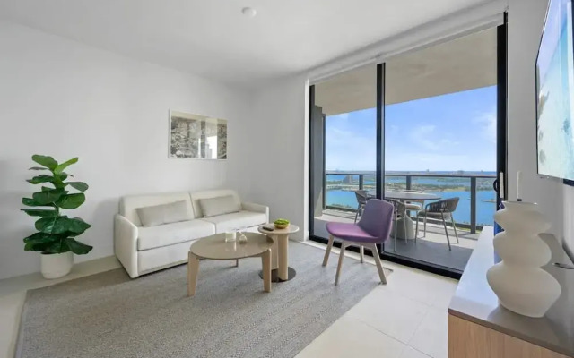 Delightful 3br in Downtown Miami