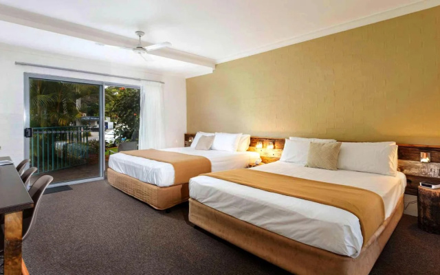 Blueys Motel