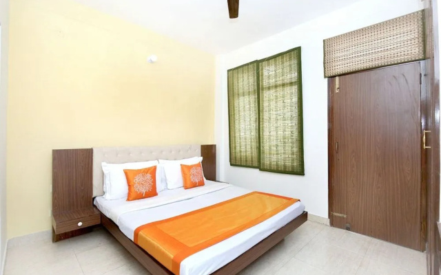 OYO 10976 Home Cheerful 2BHK Scenic Barog