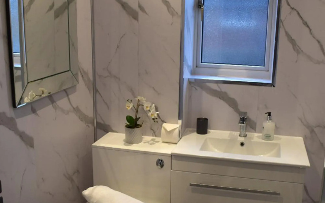 Kelpies Serviced Apartments- Russell