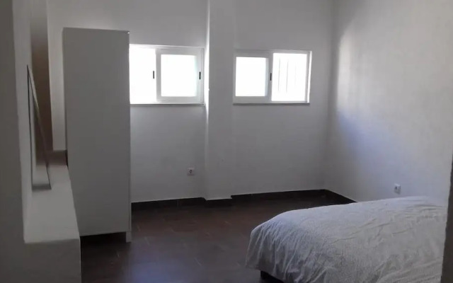 Come Inn Lisbon Estefãnia