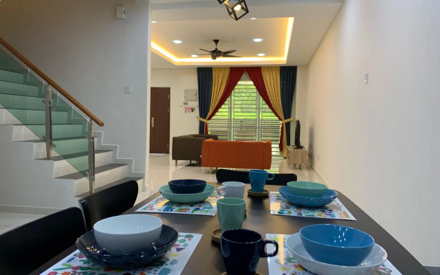 Mei Lee Homestay 3 End Lot