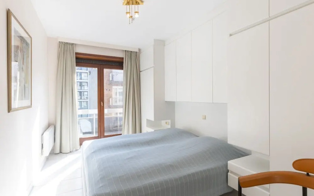 Spacious Apartment With Direct sea View