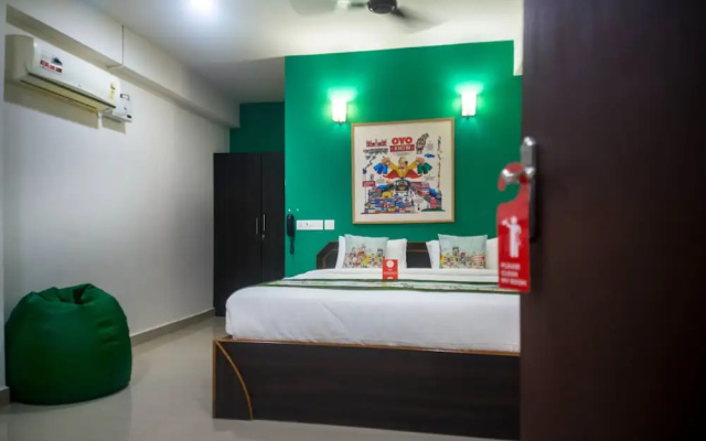 OYO Apartments Velachery Railway Station