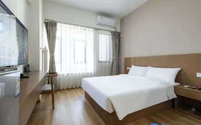RuJia YiJuHotel(Beijing New National Exhibition Center & Capital Airport Branchl)
