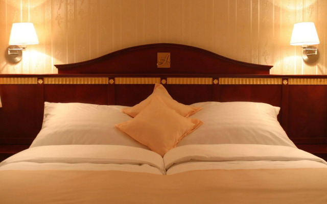 Hotel Tommy Congress & Relax center