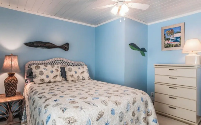 Dock Holliday by Topsail Realty