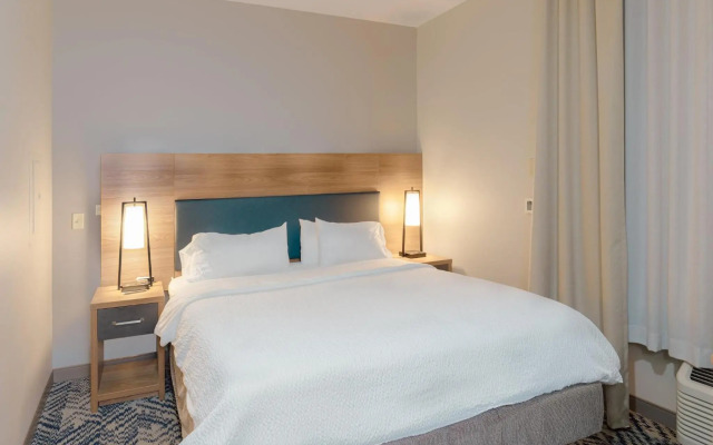 Candlewood Suites Oklahoma City-Moore by IHG